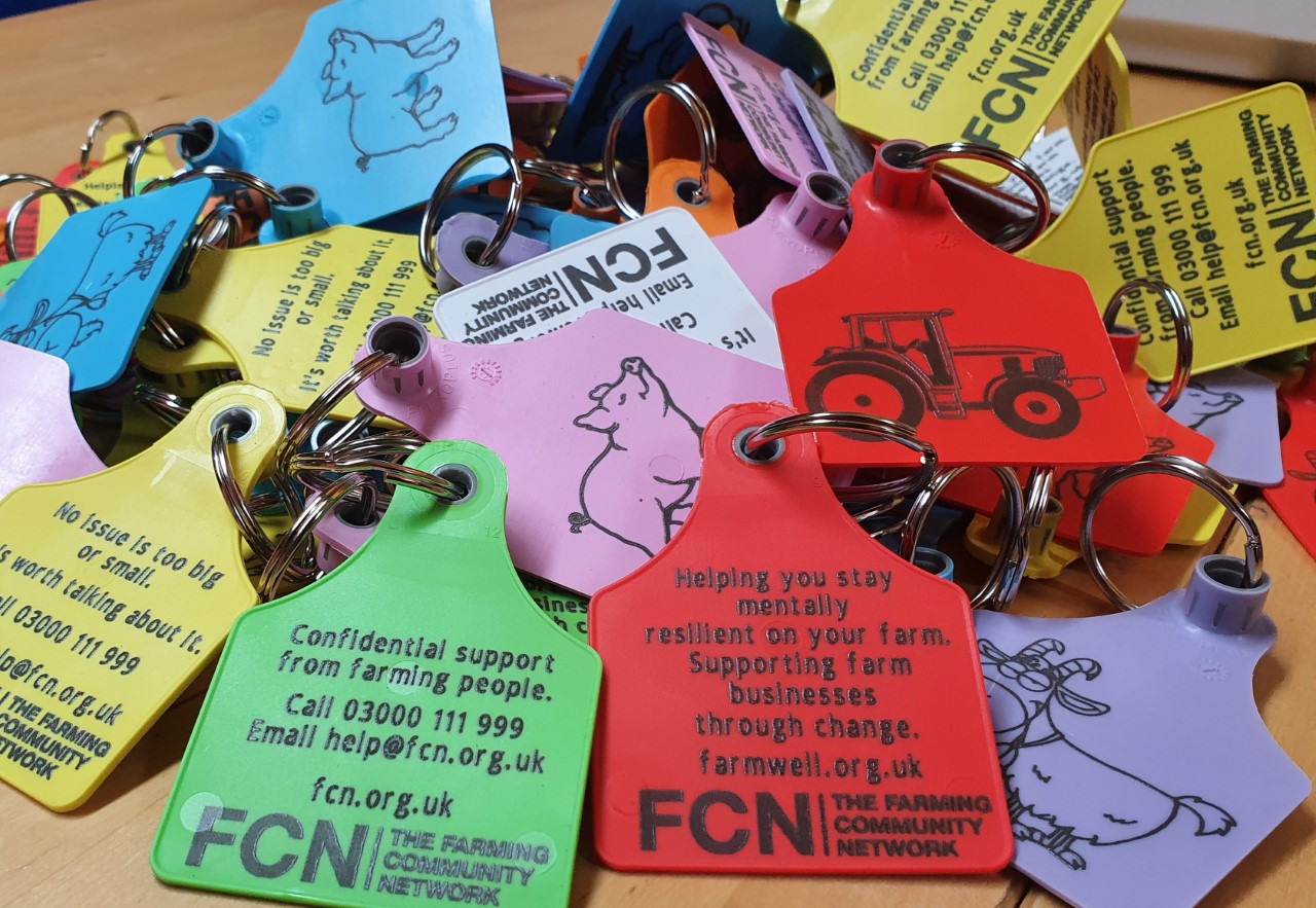 call fcn on 03000 111 999